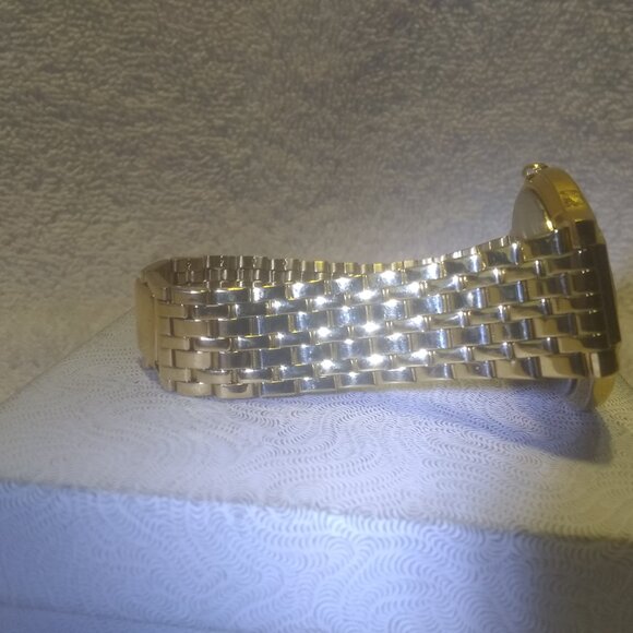 Seiko Quartz Watch V701-6K69 Thin All Gold Bracelet Men New Bat Clear Great !!! - Picture 9 of 13